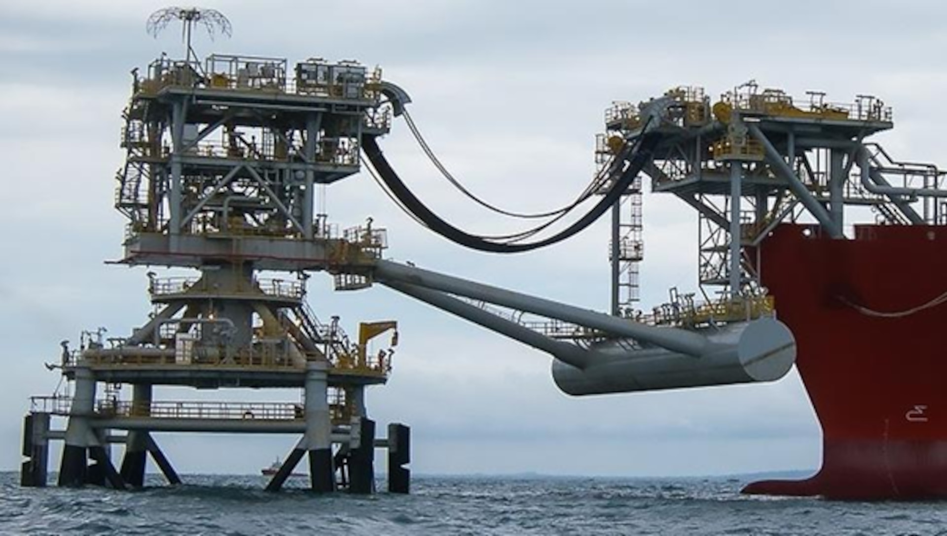 Offshore oil rig