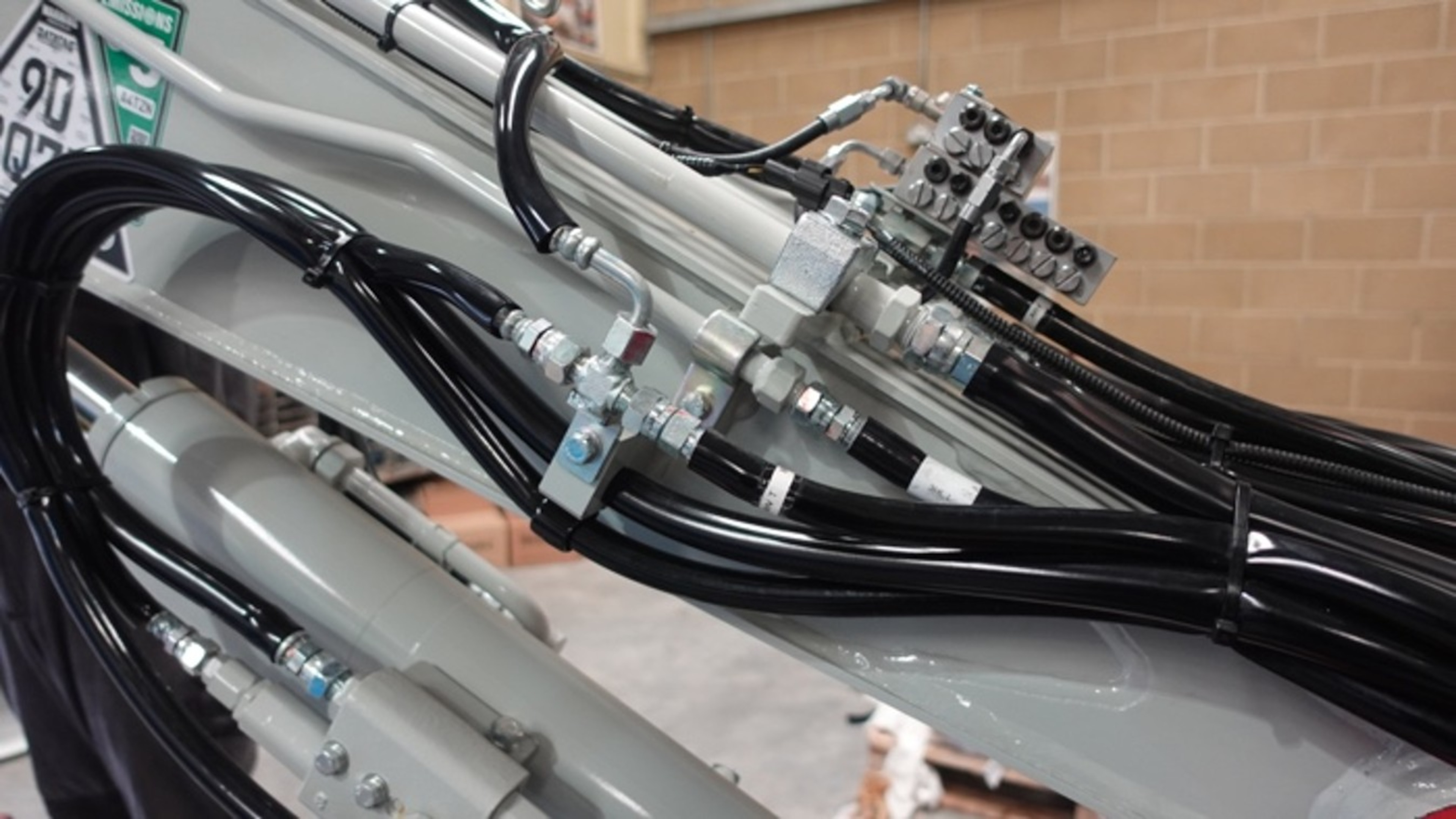 Digger Greasing Systems 2