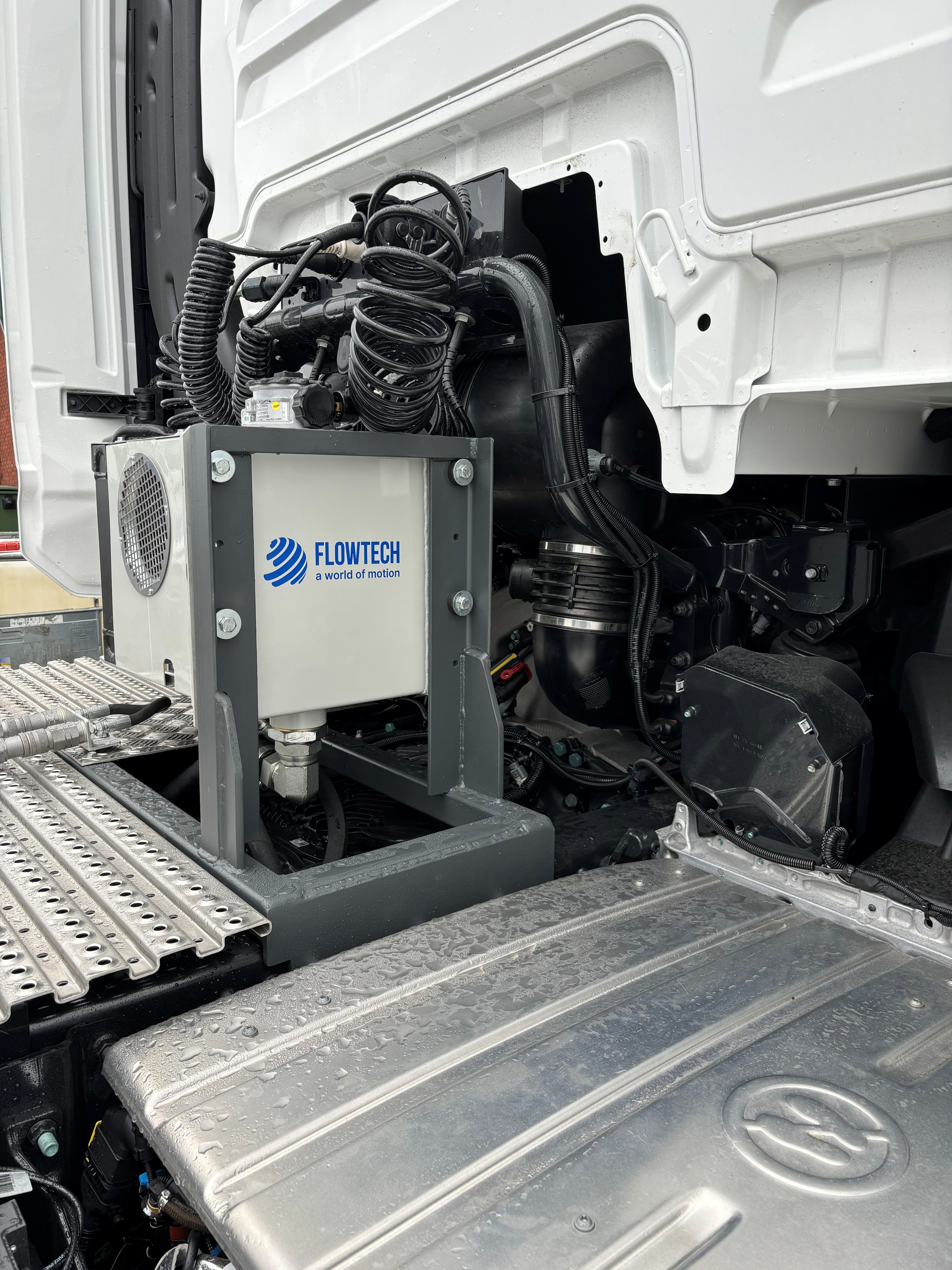 Flowtech transport solutions image 1